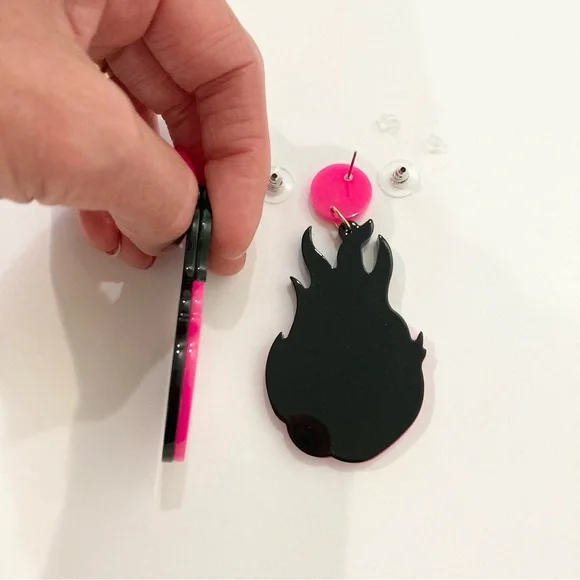 Fruit earrings hot pink Dragonfruit large acrylic dangles summer fruity jewelry - Picture 4 of 6